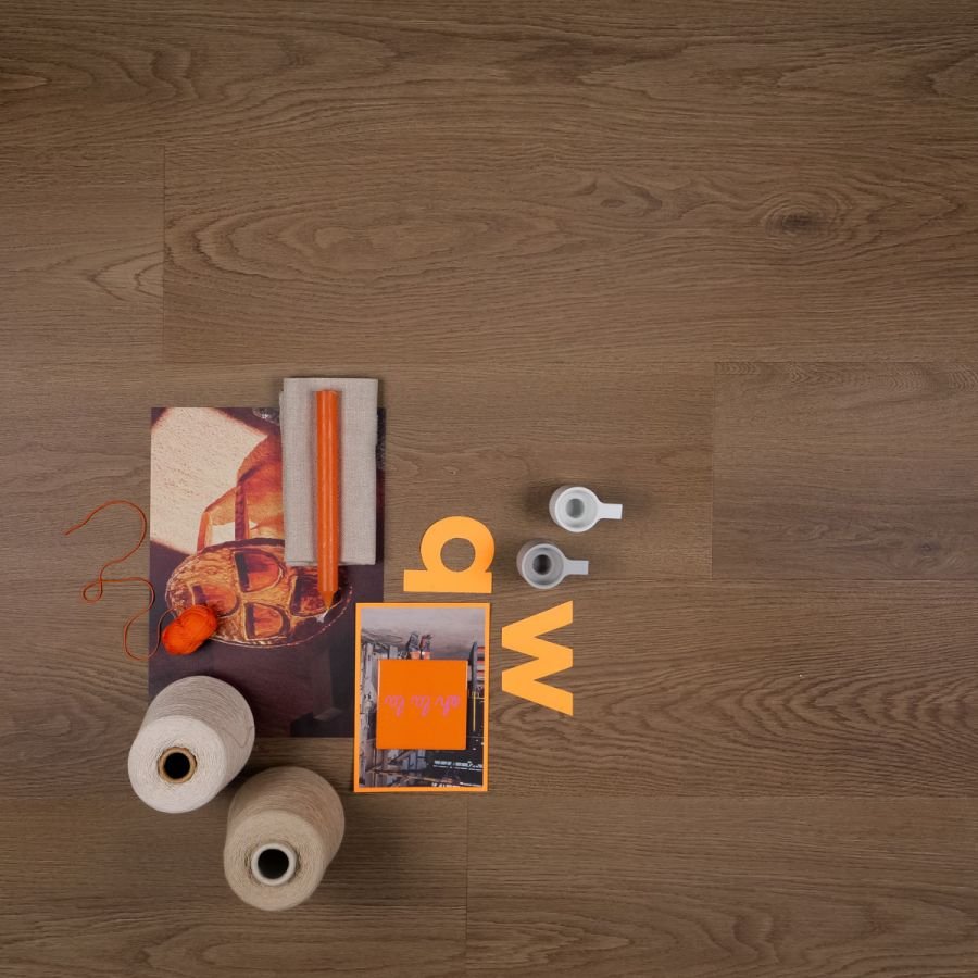 Mica plank