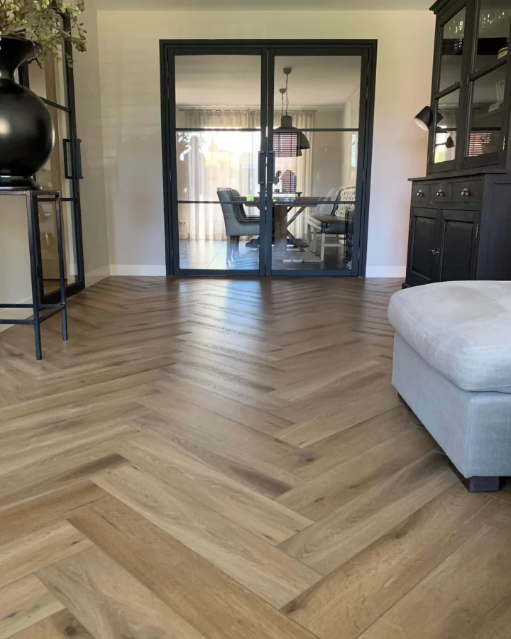 Callisto Visgraat 5202 rigid click Natural Oak